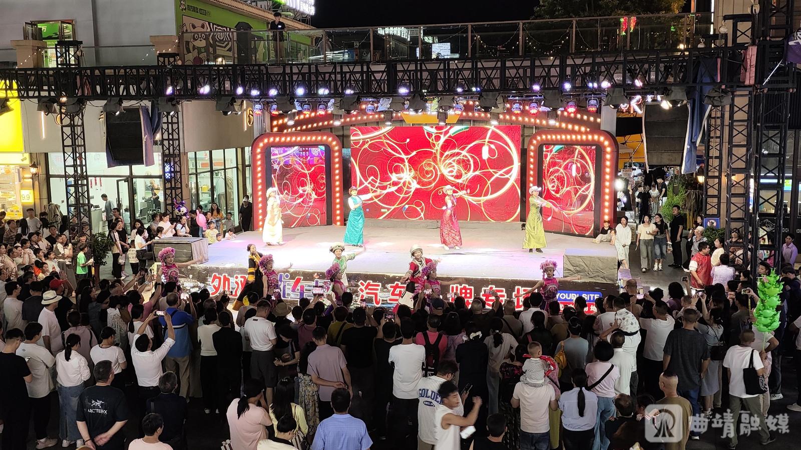 燃情火把盛会・乐享魅力外滩——曲靖外滩火把节文艺展演精彩上演