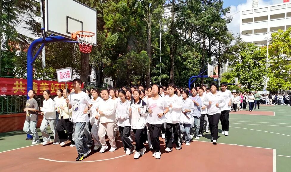 宣威市：100万元专项助学金 助力困难学子圆大学梦